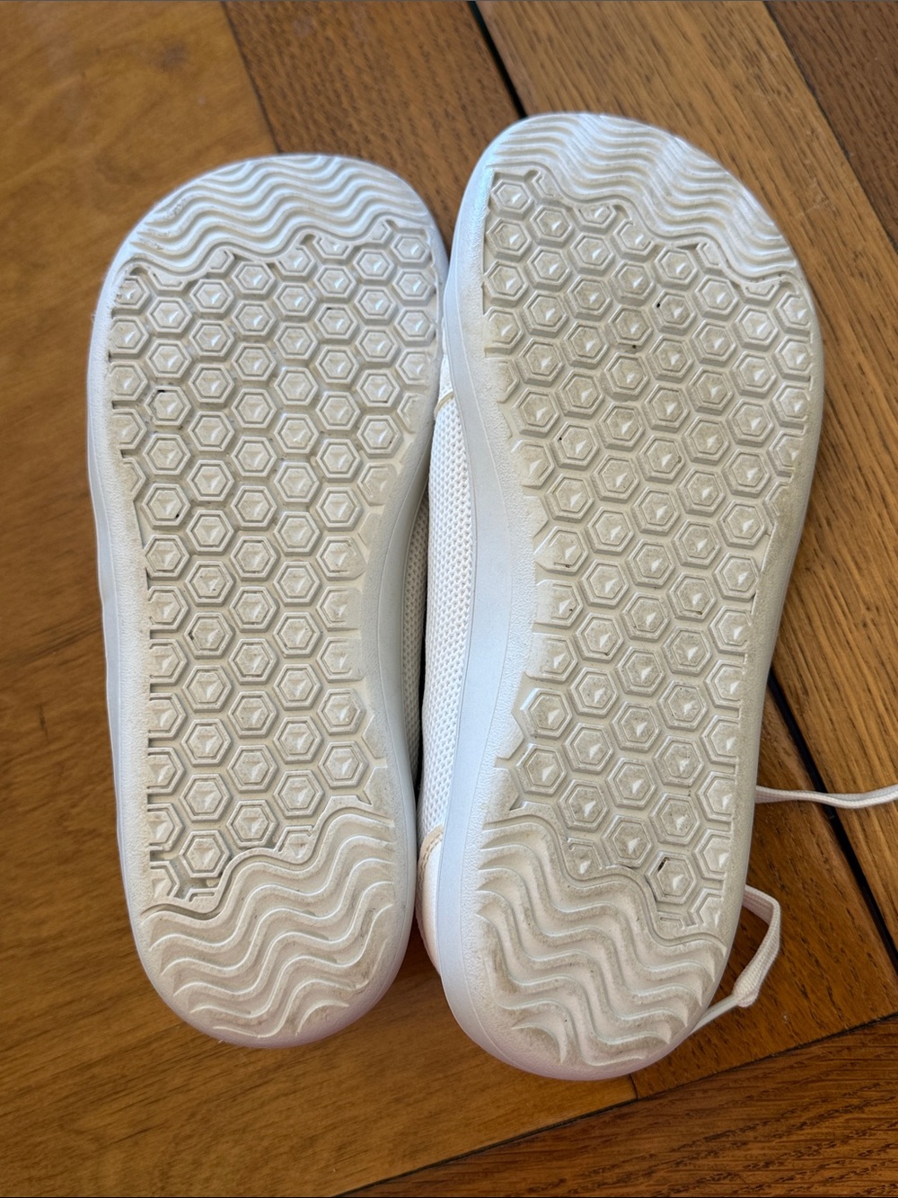 WideStep - White Barefoot Mesh Lace-Up Sneakers‎ - Picture 6 of 6